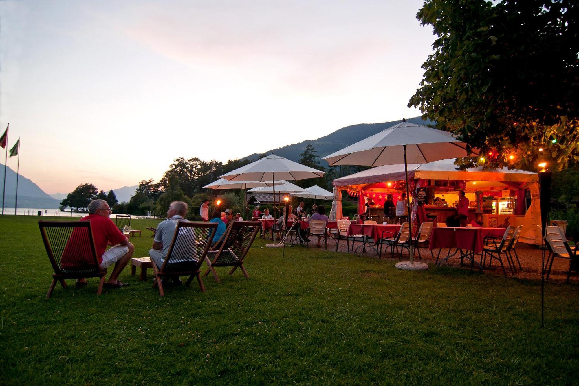 Neuhaus Golf- & Strandhotel Unterseen Extérieur photo